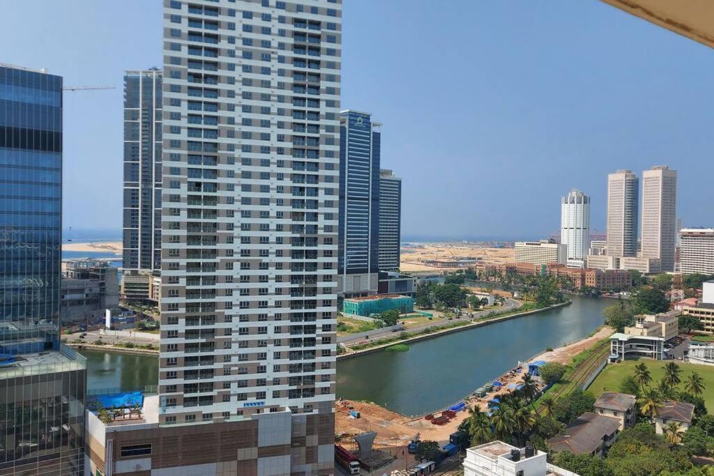 Jays Apartment - Colombo 02 At The Heart Of Convenience Ngoại thất bức ảnh