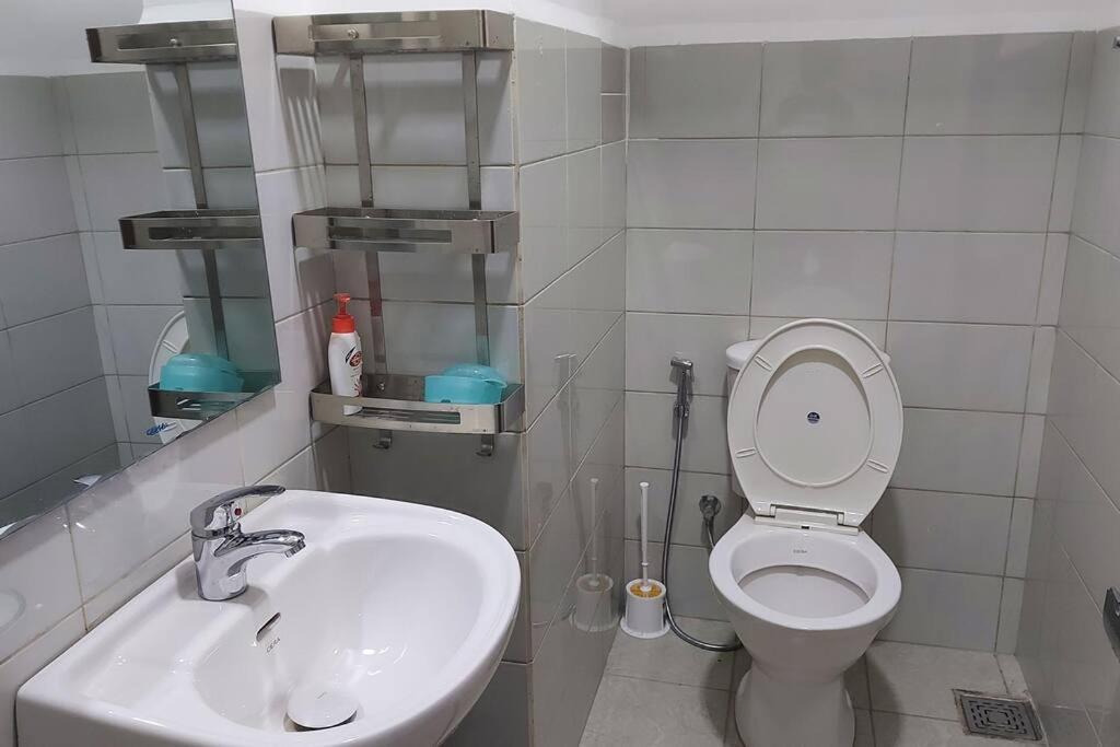 Jays Apartment - Colombo 02 At The Heart Of Convenience Ngoại thất bức ảnh